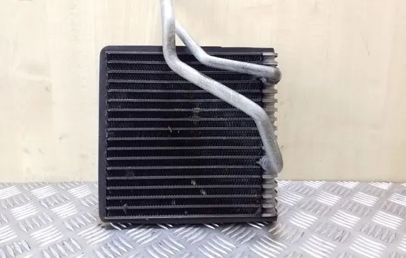 Air conditioning (A/C) radiator (interior)