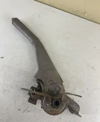 Mitsubishi L200 Handbrake/parking brake lever assembly 
