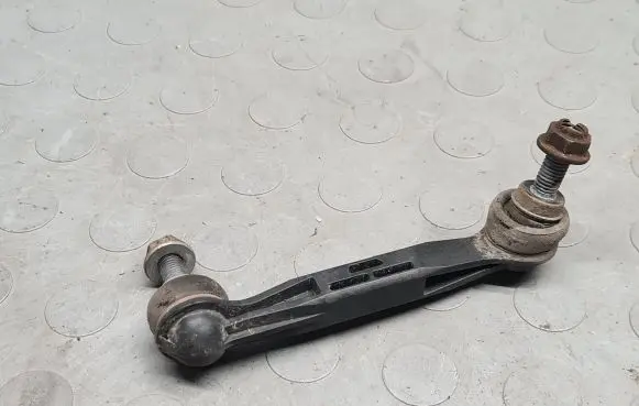 Rear anti-roll bar/stabilizer link