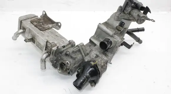 Hyundai ix35 EGR valve cooler 284162F140