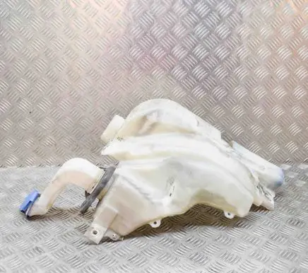 Audi A8 S8 D3 4E Windshield washer fluid reservoir/tank 4E0955453J 4E0955453H