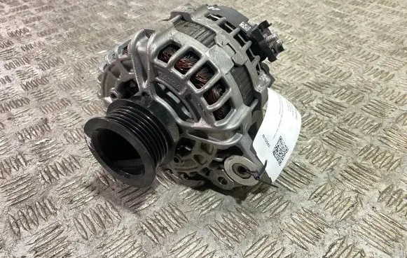 Volvo XC90 Generator/alternator 30659580