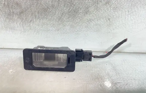 BMW 5 E60 E61 Number plate light
