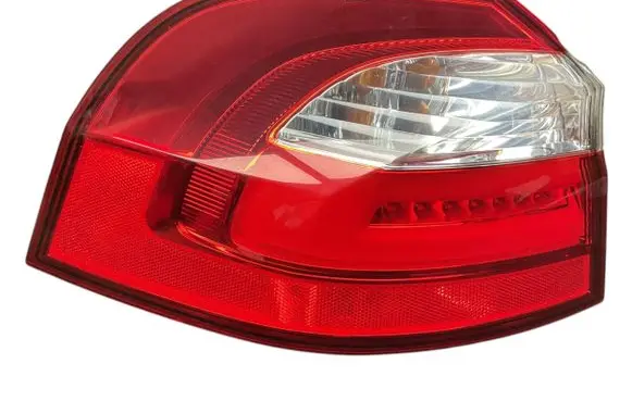 KIA Rio Rear/tail lights 924011W2
