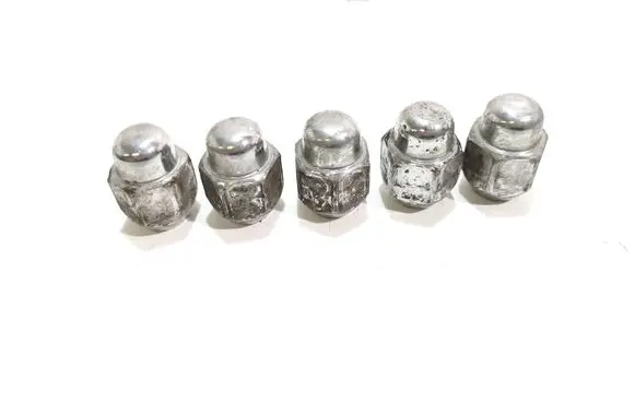 Hyundai Sonata Nuts/bolts 