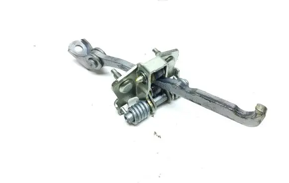 Renault Trafic III (X82) Front door check strap stopper 00242R