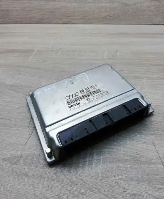 Audi A4 S4 B5 8D Engine control unit/module ECU 8d0907401a 0281001774