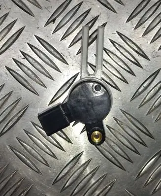 Clutch pedal sensor