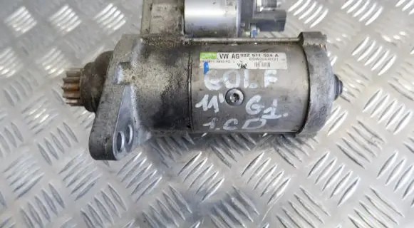 Volkswagen Golf VI Starter motor 02Z911024A