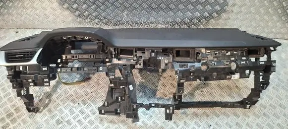 Renault Captur II Dashboard S27610010
