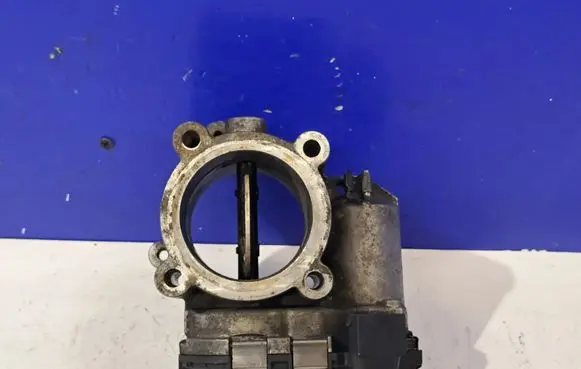 Mercedes-Benz E W211 Throttle valve A6420900270