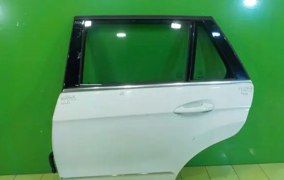 Mercedes-Benz E W212 Rear door 16AB48 FF4FFEEBDA6F49D0B1