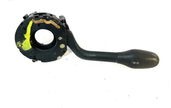 Volkswagen Golf III Indicator stalk Q891