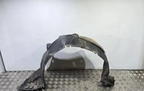 Toyota Prius+ (ZVW40) Front wheel arch liner splash guards 5387647041
