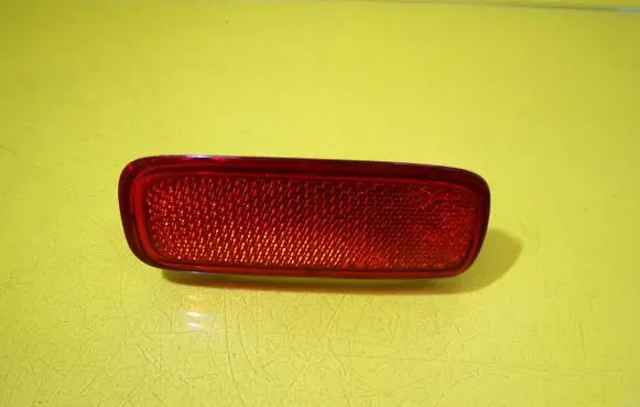 Peugeot 607 Rear tail light reflector