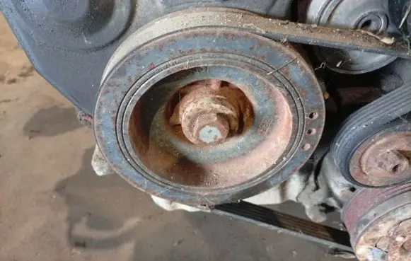 Peugeot 406 Crankshaft pulley