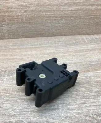 Mazda 6 Air flap motor/actuator 4722F