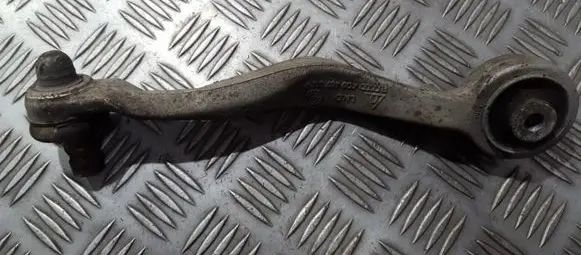 Audi A4 S4 B5 8D Front lower control arm/wishbone 4d0407512f