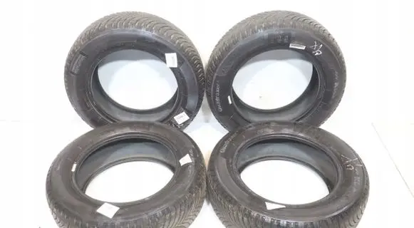 Hyundai i30 R15 summer tire 3528702426203