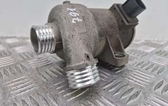 BMW X3 F25 Water pump 7604027