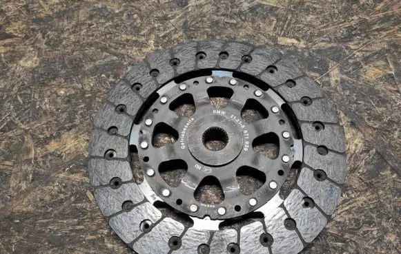 BMW 2 F45 Clutch pressure plate 8671939