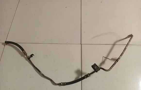 Ford Focus Air conditioning (A/C) pipe/hose