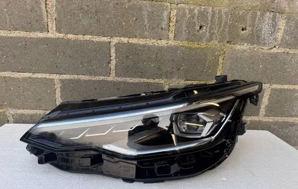 Volkswagen Golf VIII Headlight/headlamp 5H1941035N