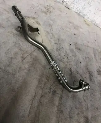 Volvo XC40 Turbo air intake inlet pipe/hose