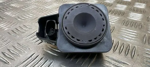 Skoda Octavia Mk3 (5E) Alarm system siren 5Q0951605B