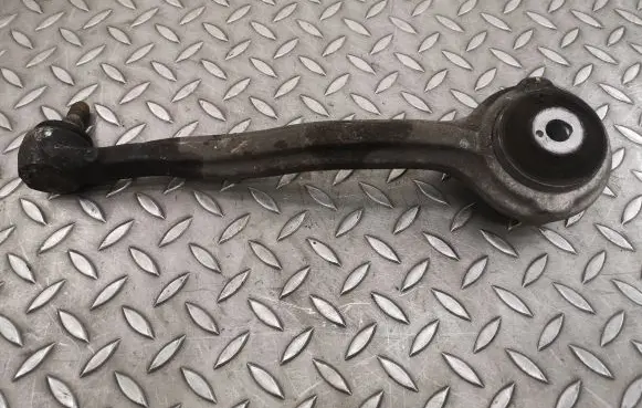Front lower control arm/wishbone