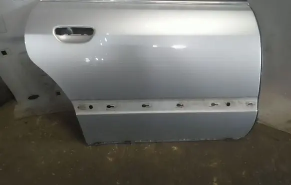 Audi A8 S8 D2 4D Rear door