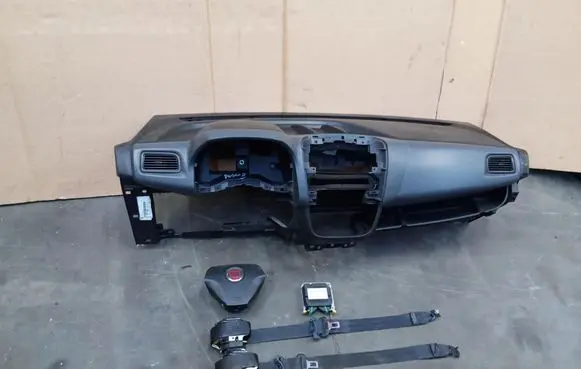 Fiat Doblo Dashboard 