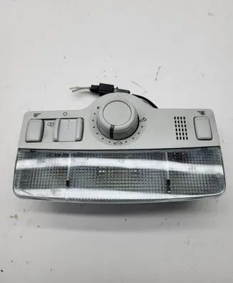 Volkswagen Touran I Front seat light 1J0947105