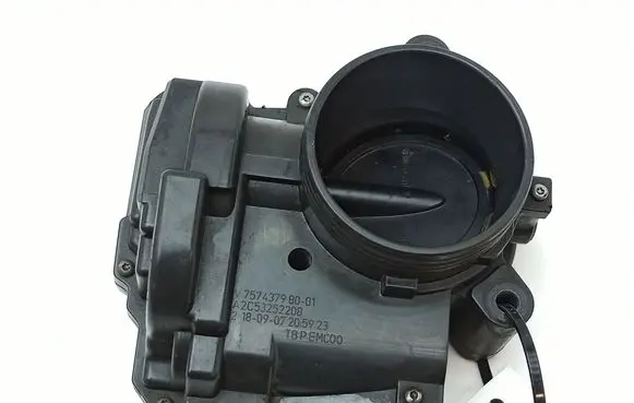 Peugeot 308 Throttle valve V757437980 A2C53252208 V75743798001