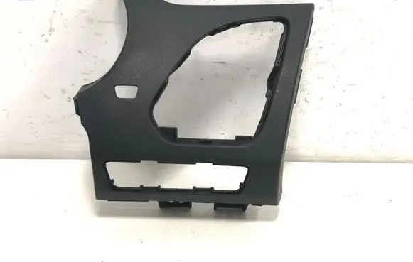 Hyundai ix35 Dashboard side end trim 847212Y800 847202Y8009P