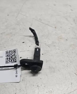 Hyundai Santa Fe Front door sensor 