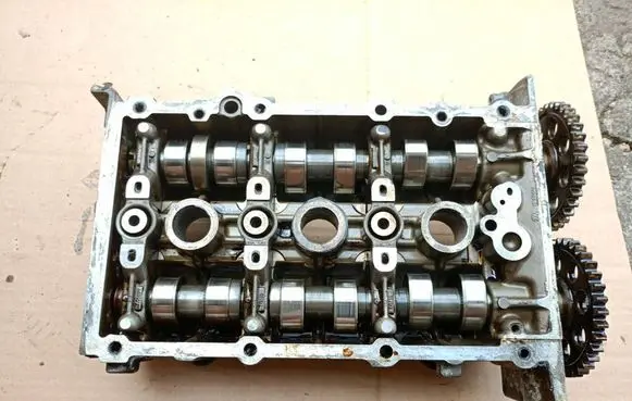 Seat Ibiza IV (6J,6P) Rocker cam cover 03E103475H
