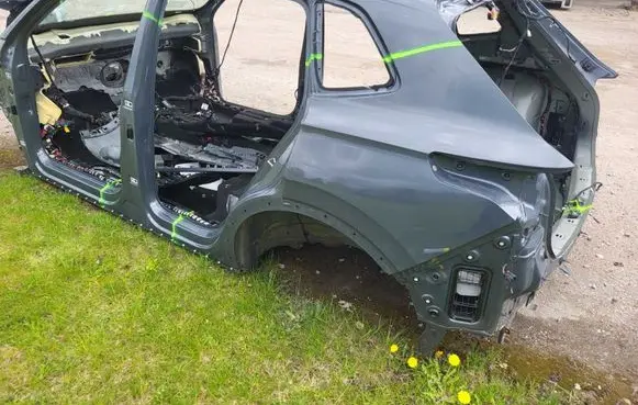 Volkswagen Tiguan Rear quarter panel 