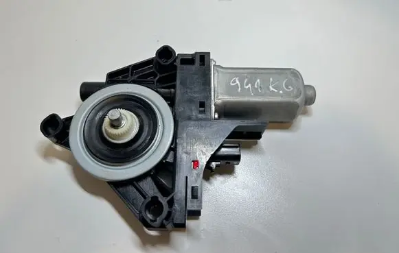 Fiat Freemont Rear door window regulator motor C21362100