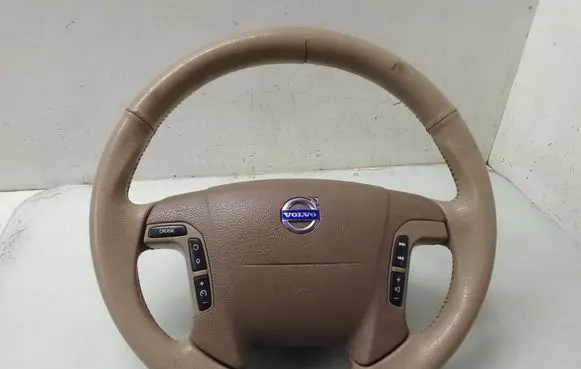 Volvo V70 Steering wheel 