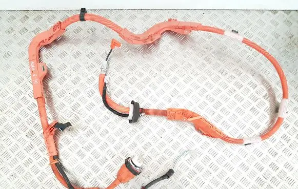 Toyota Auris E180 High voltage cable 8216402040G 8216402040
