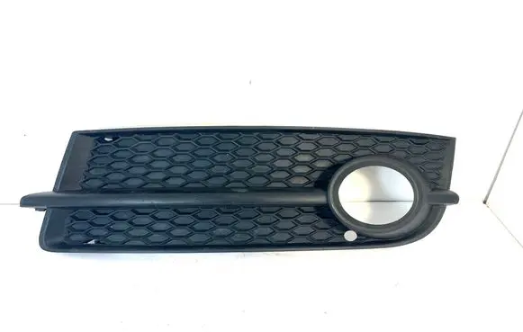 Audi TT TTS Mk2 Front fog light trim/grill 8J0807681LI 8J0807151