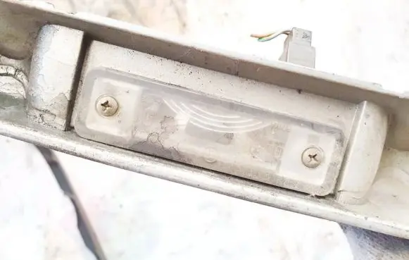 Opel Astra G Number plate light e353968