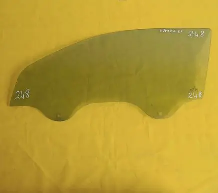 Mercedes-Benz C W203 Front door window/glass (coupe)