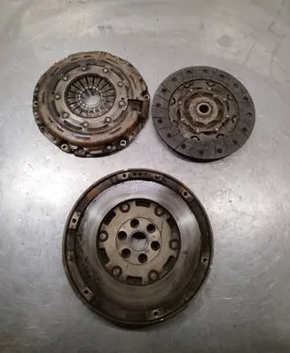 Peugeot 3008 I Clutch set kit 9684841580