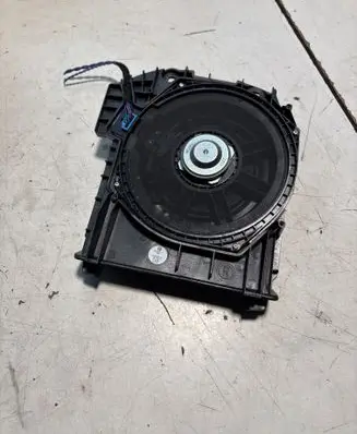 BMW 5 F10 F11 Subwoofer speaker 512549 08SEP11 16014910