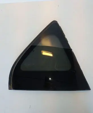 Toyota RAV 4 (XA30) Rear side window