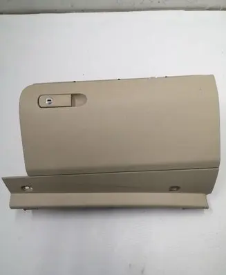 Volkswagen Touareg II Glove box set 7P1857097