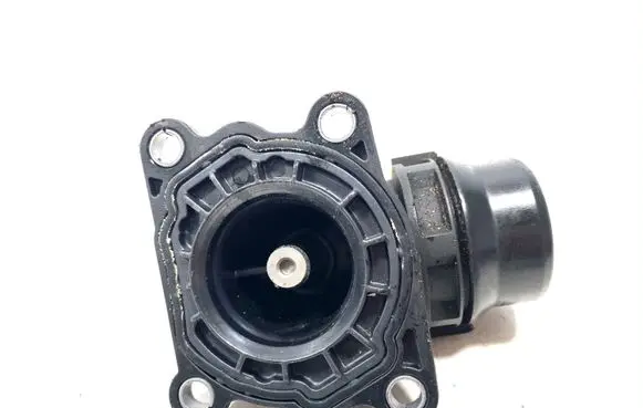 BMW 5 F10 F11 Thermostat housing 4102870