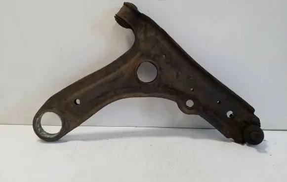 Volkswagen Golf III Front lower control arm/wishbone